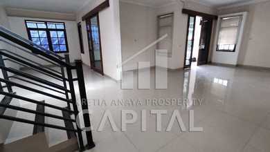 Disewakan Rumah Minimalis di Moch Toha, Bandung, Luas  121 m2