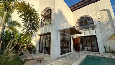 Beautiful Villa With Ocean View At Ungasan Bali