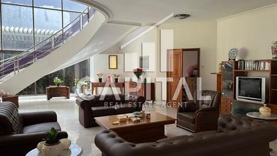 Rumah Area Premium Setiabudi, Bandung - Harga Menarik 11 Miliar