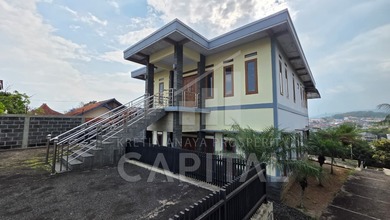 Rumah Area Luxury Ujungberung, Bandung - Harga Menarik 2,9 Miliar