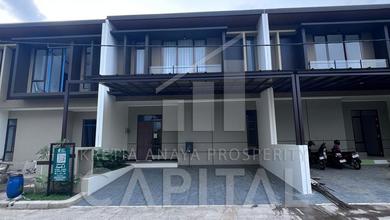 Dijual Rumah Strategis di Taman Kopo Indah, Bandung - LT 128m²