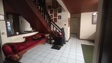 Rumah Favorit di Cimahi Selatan, Cimahi, 4 KT, Harga 1,3 Miliar