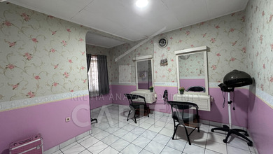 Kesempatan Rumah di Babakan Ciparay, Bandung, LB 130m², Harga 950 Juta