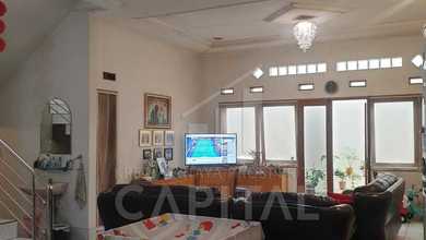Rumah Elite di Kawasan Babakan Ciparay, Bandung, LB 400m², Harga 3,5 Miliar