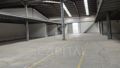 Gudang Konstruksi Baja Siap Pakai Bersih di Soekarno Hatta Mainroad dengan Akses Kontainer