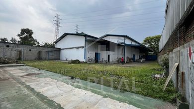 Gudang Bersih Dan Luas siap Pakai di sayap Taman Kopo Indah