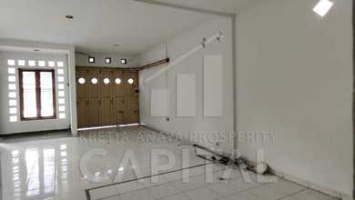 Dikontrakkan Rumah Murah di Cihampelas, Bandung, LT 180m²