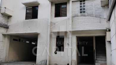 Turun Harga Pabrik Gudang Ex Garment Hitung Tanah di Jalan Sukamanah Mengger