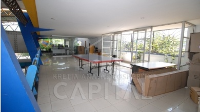 Gedung Bertingkat 3 Tengah Kota Bandung Baik untuk Kantor Maupun Showroom
