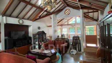 Rumah Area Luxury Dago, Bandung - Harga Terbaik 3 Miliar