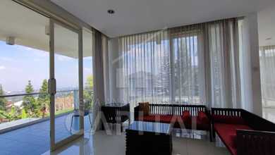 Rumah Elegan di Dago, Bandung, 4 Kamar Tidur, LT 449m²