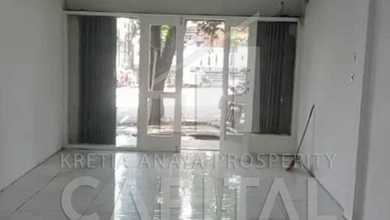 Ruko 2 Lantai sangat Cocok Untuk Tempat Usaha Apapun dengan Lokasi Yang Sangat Strategisd di Dago Bandung