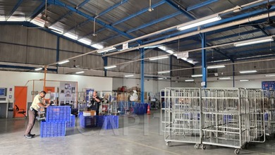 Gudang Bersih Konstruksi Baja Siap Pakai Dekat Tol Baros