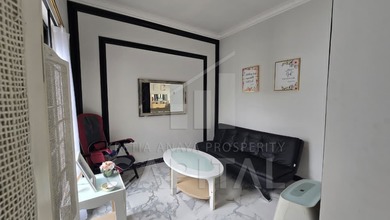 Kesempatan Langka, rumah Mewah di Geger Kalong, Bandung, LB 430m²