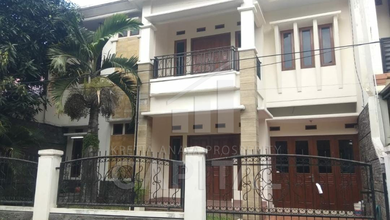 Rumah Area Premium Buah Batu, Bandung - Harga Terbaik 2,6 Miliar