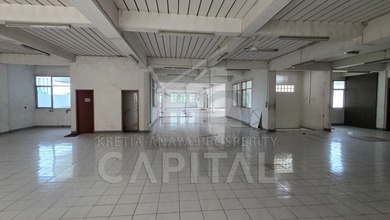 Gedung 3 Lantai Sayap Soekarno Hatta Dekat Tol Pasirkoja