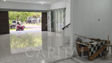 Ruko Siap Pakai Dengan Lokasi Strategis di Batununggal Indah