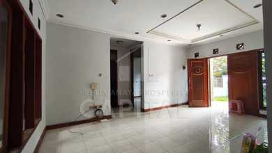 Properti Siap Pakai di Area Batununggal, Bandung, LT 140m²