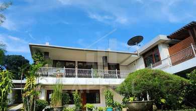 Disewakan Rumah Minimalis di Ciumbuleuit, Bandung, LT  1300 m2