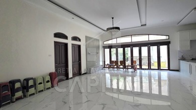 Penawaran Eksklusif, rumah Prestisius di Arcamanik, Bandung, LB 400m²
