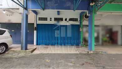 Ruko Siap Huni di Taman Holis Indah Dekat Bpk Penabur
