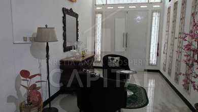 Rumah Mewah di Kawasan Bandung Kota, Bandung, LB 374m², Harga 4 Miliar