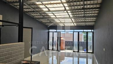 Ruko 4 Lantai Siap Pakai di Holis Regency