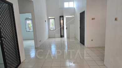 Dijual Rumah Strategis di Kota Baru Parahyangan, Bandung - LT 108m²