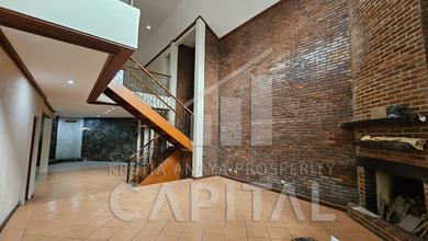 Hunian Favorit di Setiabudi, Bandung, 3 KT, Harga 2,49 Miliar
