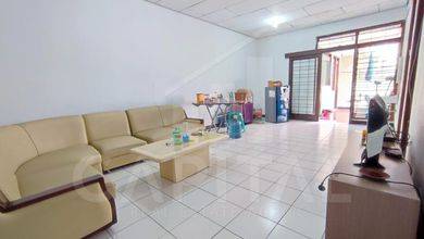 Jual Cepat Rumah Elit area Holis Cigondewah, Bandung, LT 140 m2