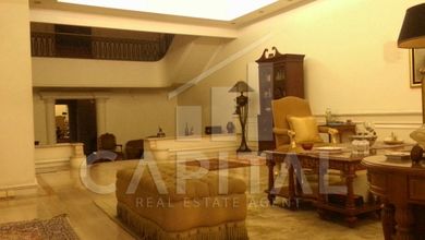 Rumah Elegan di Buah Batu, Bandung, 5 Kamar Tidur, LT 1420m²