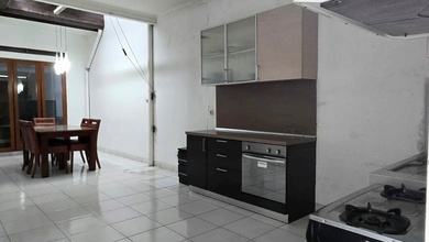 Dijual Rumah Nyaman di Batununggal, Bandung - LT 163m²