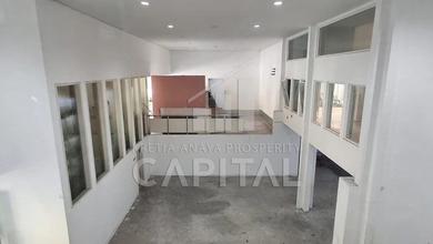 Rumah Sewa Murah Lokasi Setra Sari, Bandung, LB 639m²