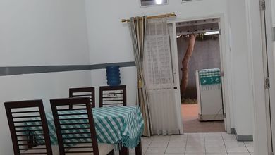 Rumah Sewaan Murah di Kota Baru Parahyangan, Bandung, 2 KT, Harga 50 Juta /tahun