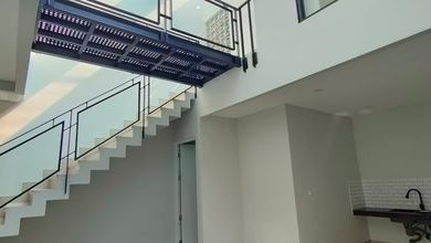 Rumah Dijual di Holis Cigondewah, Bandung, LB 160m², Harga Terbaik!