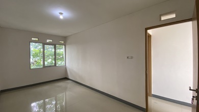 Kesempatan Rumah di Arcamanik, Bandung, LB 160m², Harga 1,3 Miliar