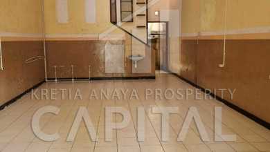 Ruko 2 Lantai Siap Usaha Lokasi Strategis di Taman Kopo Indah 3 Bandung