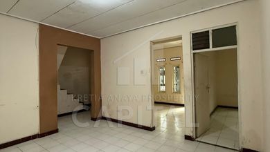 Dijual Rumah Nyaman di Taman Kopo Indah, Bandung - LT 145m²