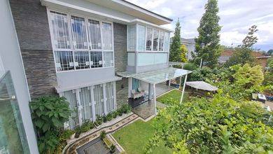 Jual Segera Rumah Elit di Dago, Bandung, LT 438 m2