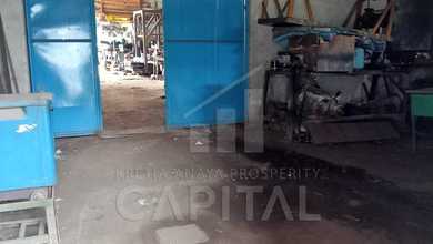 Gudang dan 5 Unit Rumah Cocok untuk Usaha di Jalan Utaman Cimahi