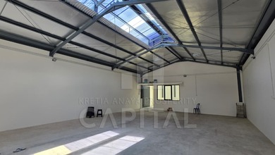 Gudang Baru Cakep Ada Kantor Sangat Siap Huni di Kopo Katapang