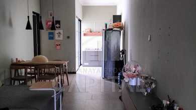 Rumah Siap Huni di Kawasan Taman Kopo Indah, Bandung, LT 145m²