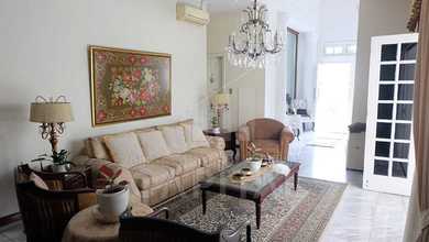 Hunian Elegan di Pondok Indah, Jakarta Selatan, 5 KT, LT 509m²