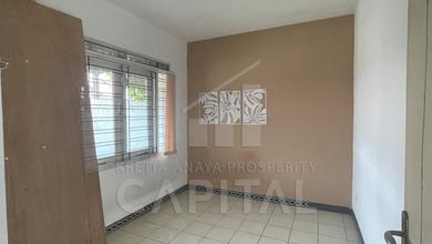 Rumah Siap Pakai di Kawasan Kota Baru Parahyangan, Bandung, LT 126m²