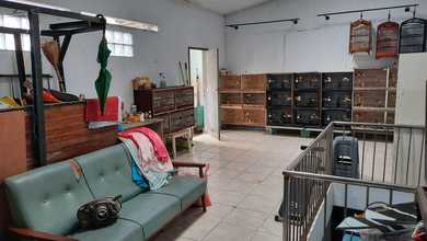 Rumah Dijual di Kopo Permai, Bandung, LB 200m², Harga Terbaik!