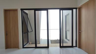 Dijual Rumah Strategis di Kopo Permai, Bandung - LT 101m²