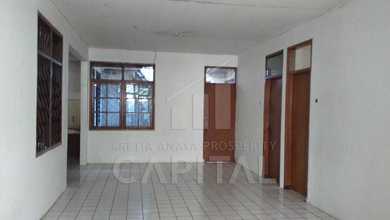 Rumah Siap Huni di Area Kopo Permai, Bandung, LT 195m²