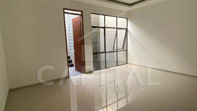 Rumah Minimalis di Bandung Kota, Bandung, LT 139 m2