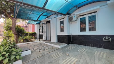 Rumah Mewah Luas 108 m2, di Kota Baru Parahyangan, Bandung