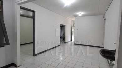Dijual Rumah Nyaman di Soekarno Hatta, Bandung - LT 318m²